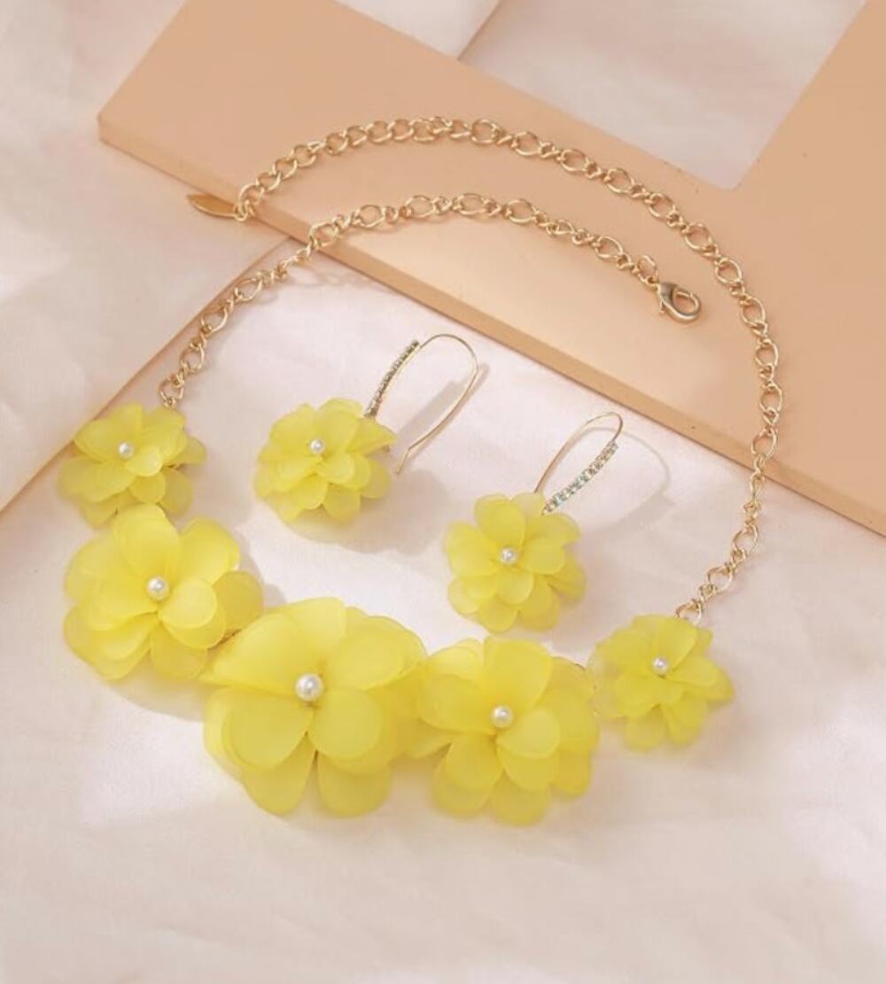 Flower Collar Necklace with earrings, Summer Necklace Set for Women- Yellow